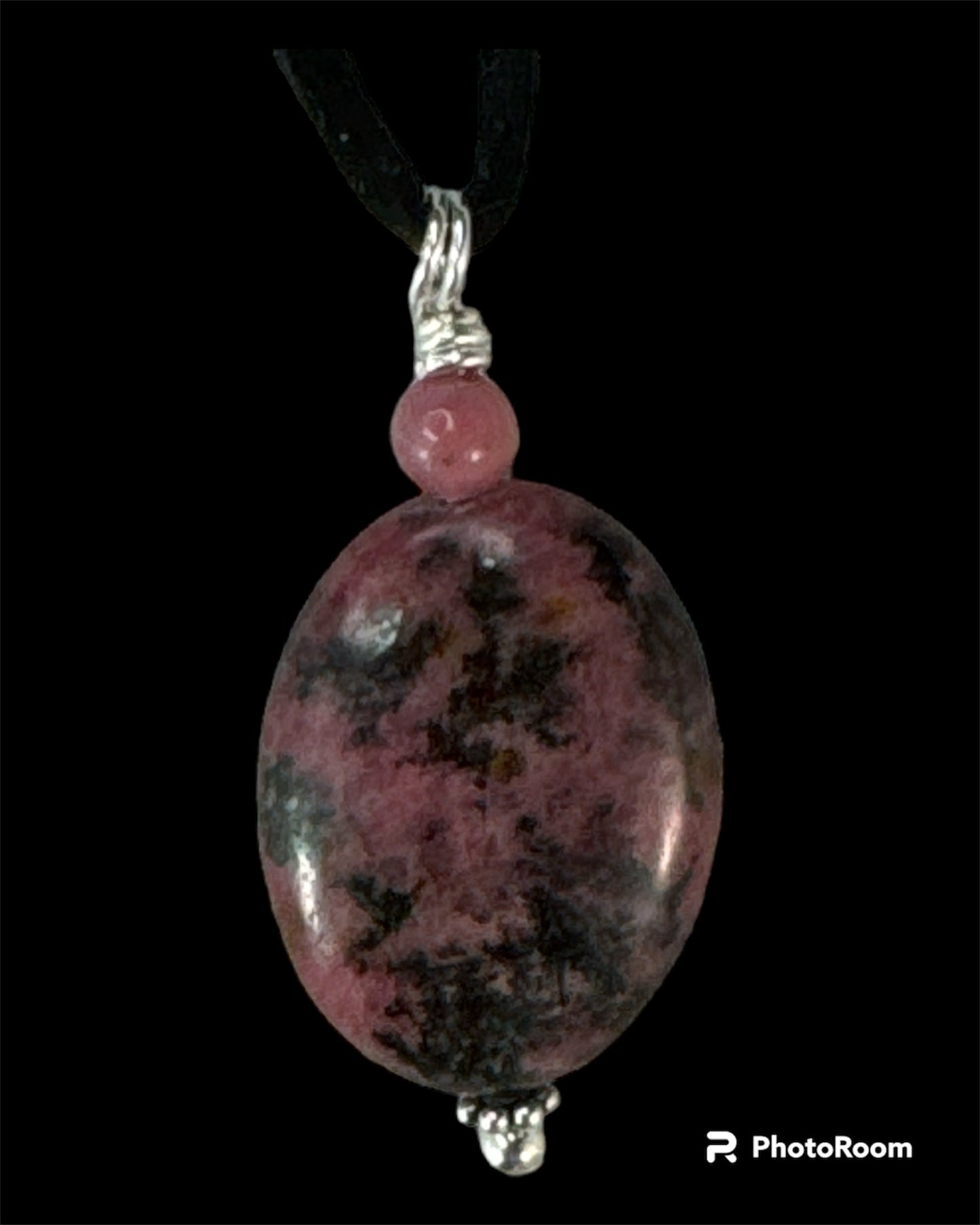 Rhodonite pendant (Oval)