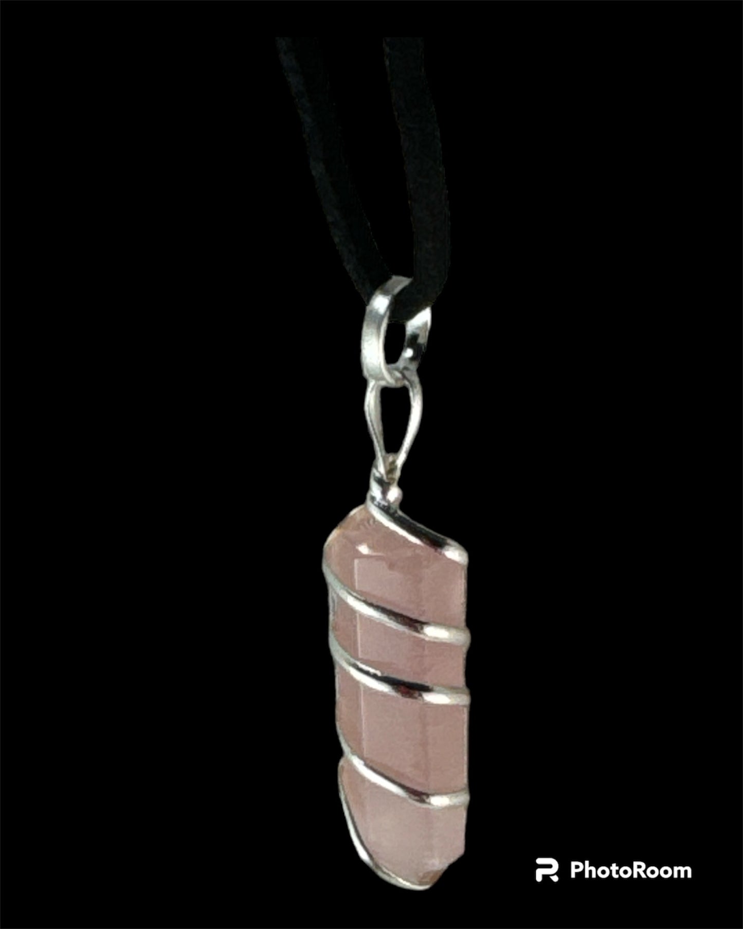 Rose Quartz pendant (vertical drop termintaed point)