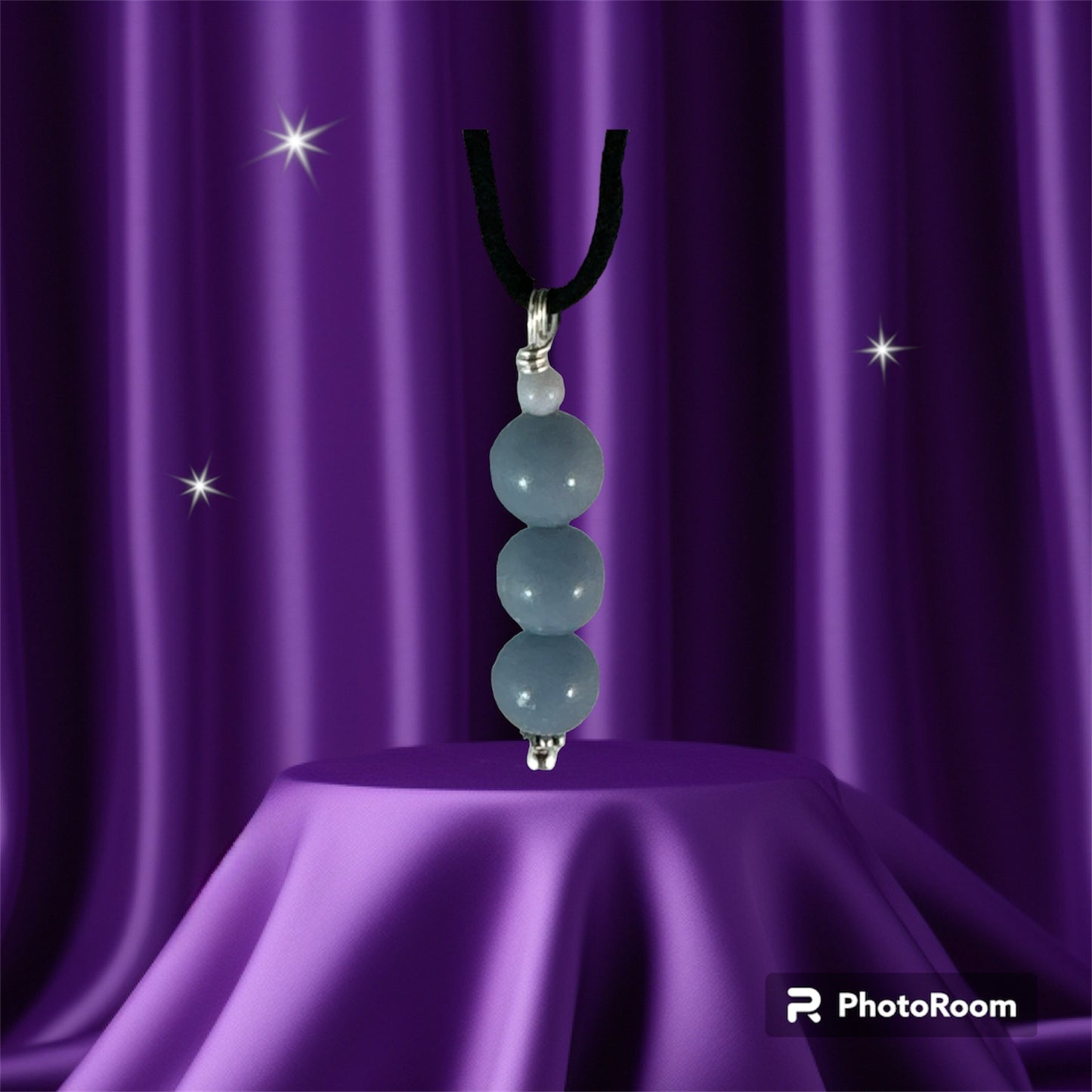 Angelit pendant (x3/ 8mm round drop)
