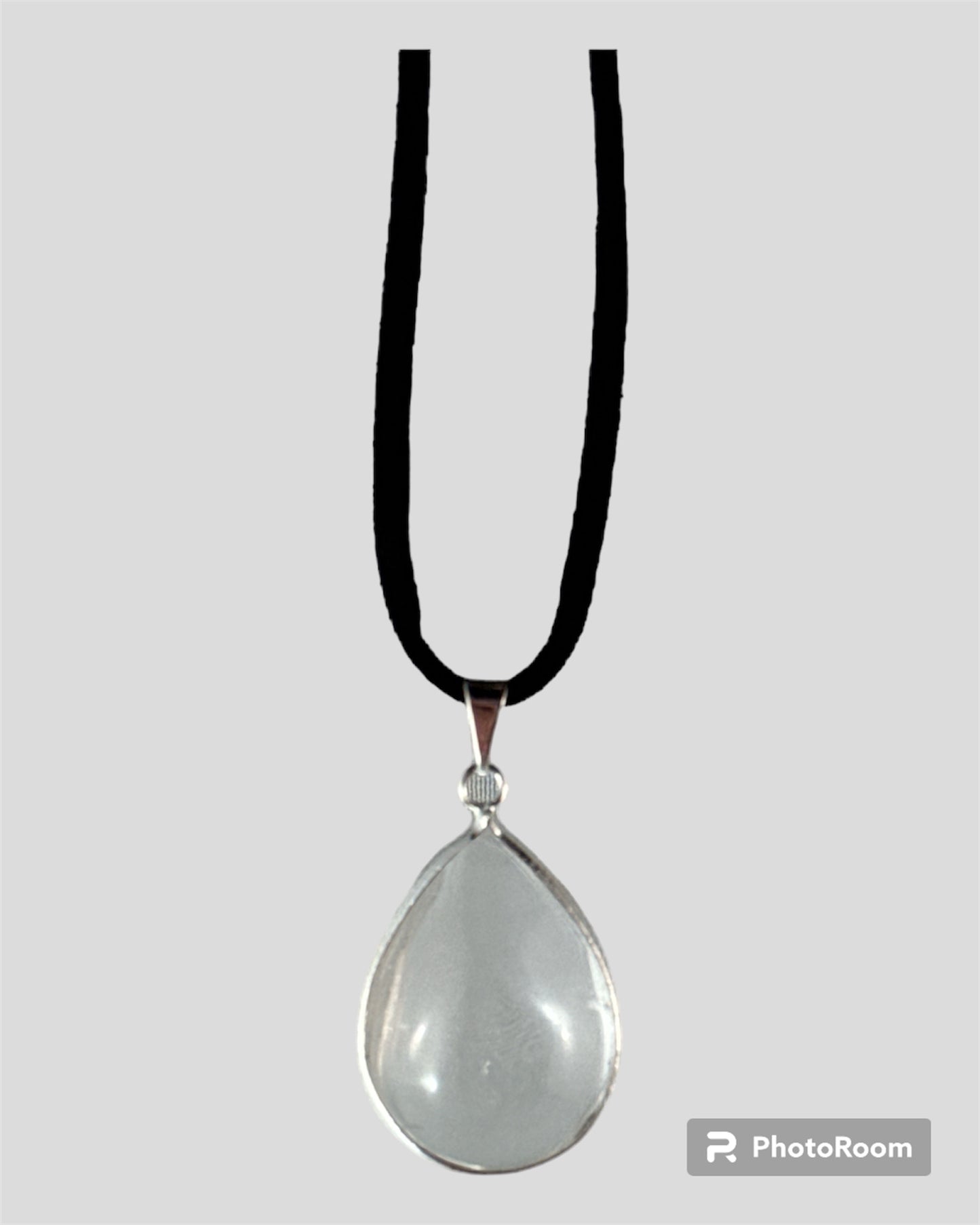 Clear Quartz pendant (tear shape)