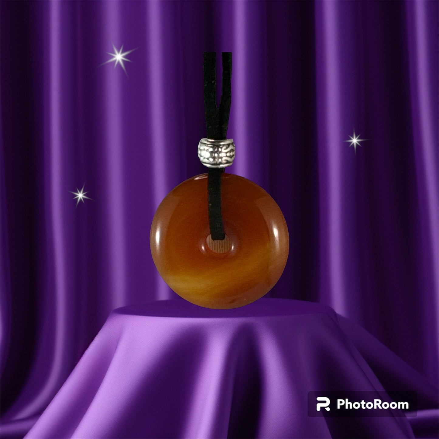Carnelian Pendant (round doughnut)