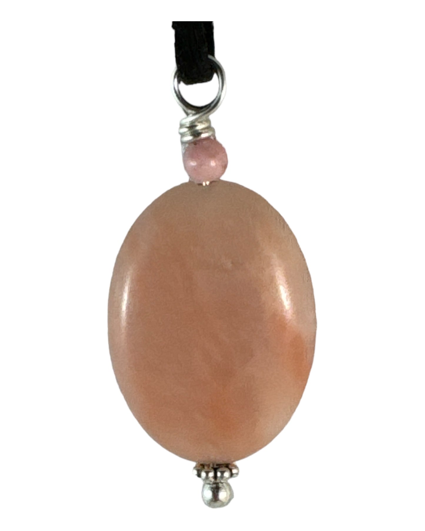 Peach Jade pendant (Oval)